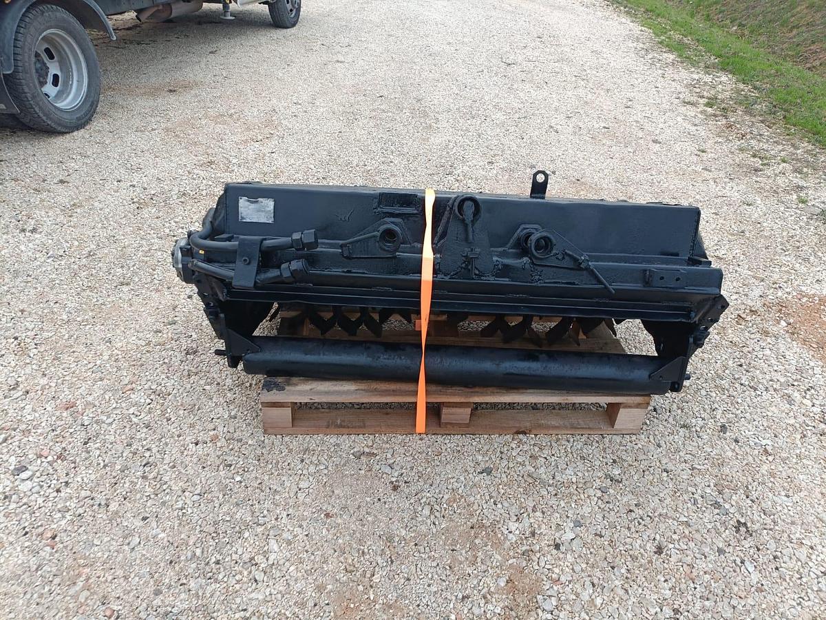 Usato testata trinciante o trincia per escavatore da 1,25m