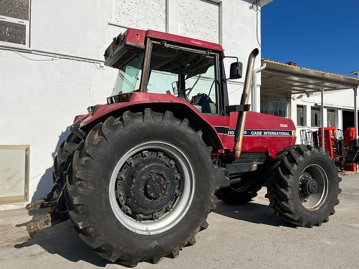 Usato Case International Magnum 7110- CV 180 -anno 1993