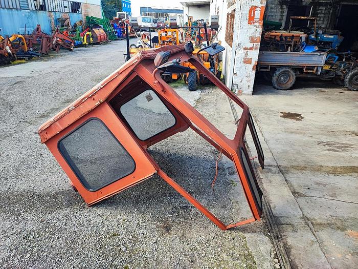 Usato Cabina per trattore Fiat serie 80