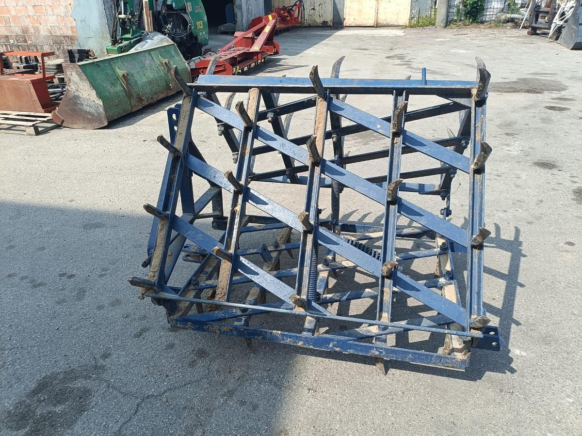 Usato Erpice a denti fissi da 2,90 m