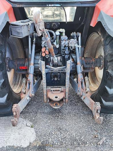 Usato New Holland TS 110-5400 ore-4 cil.-fr.aria 200q