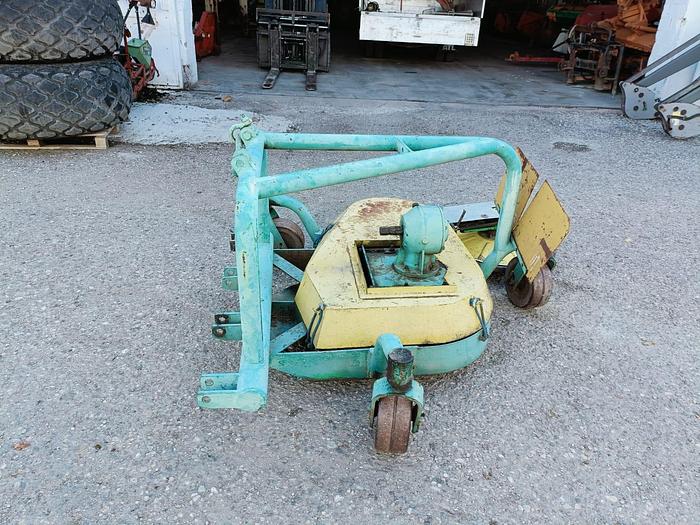 Usato Piatto taglia erba da 120 con ruota interfilare