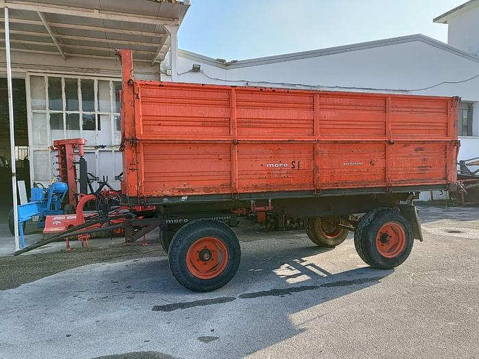 Usato Rimorchio Moro da 50 quintali trilaterale