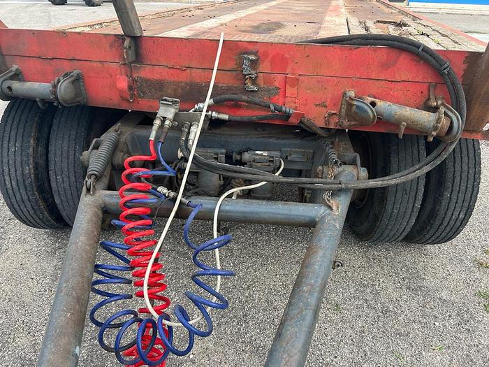 Usato Pianale agricolo 3 assi Bertoja- portata 165q