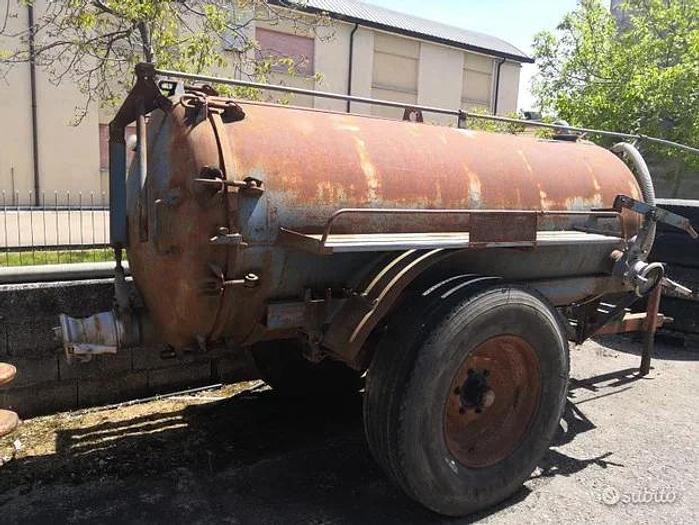 Usato Botte Liquame un asse Bonatti 30 q