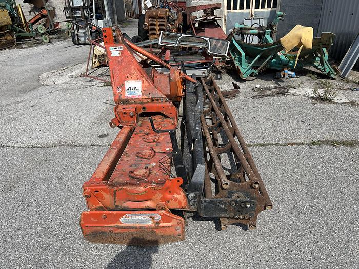 Usato Erpice rotante Maschio 3 m