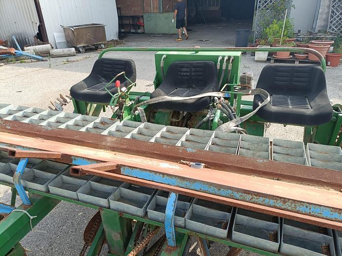 Usato Piantapatate a 3 file marca Castelli