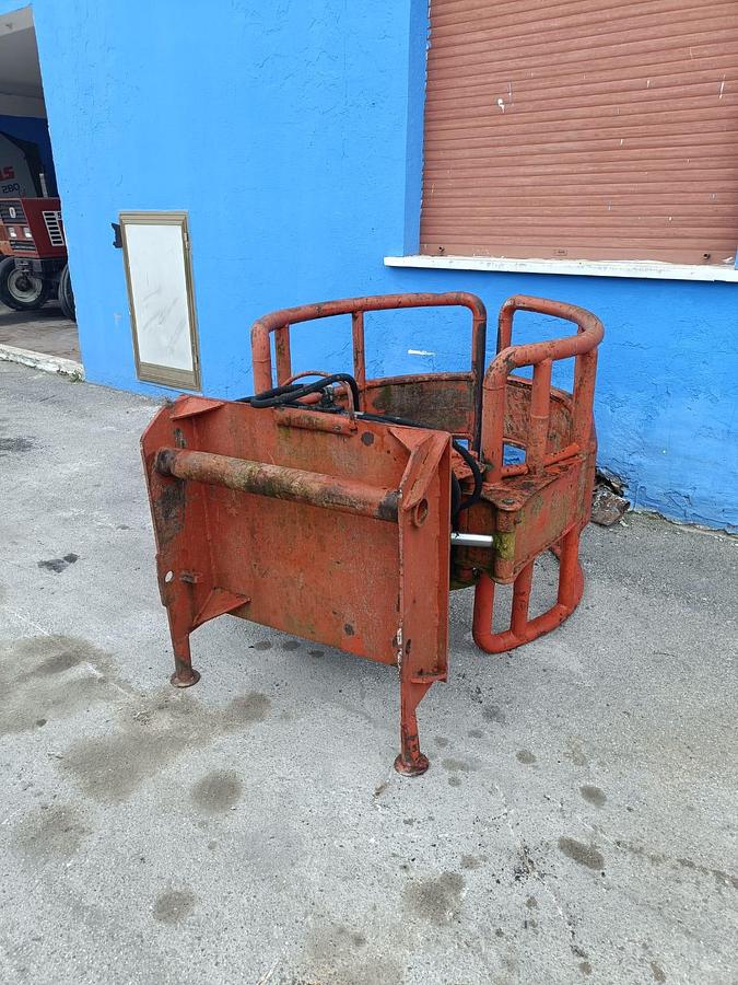 Usato pinza per balloni per telescopico