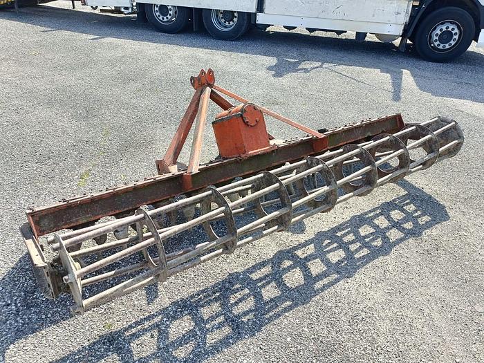 Usato Erpice rotante 3 metri- rullo a gabbia