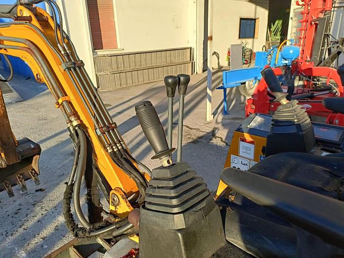 Usato Mini Escavatore Libra 116S 15 quintali