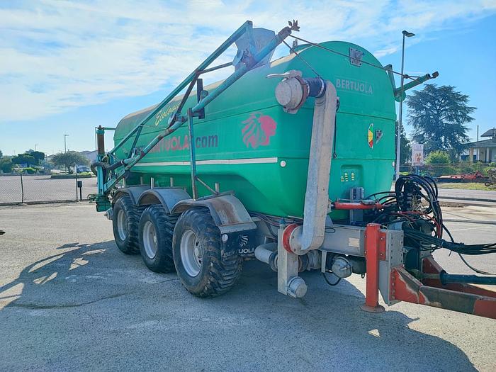 Usato Carrobotte Bertuola 200 Ecologica- vetroresina-barre 18m