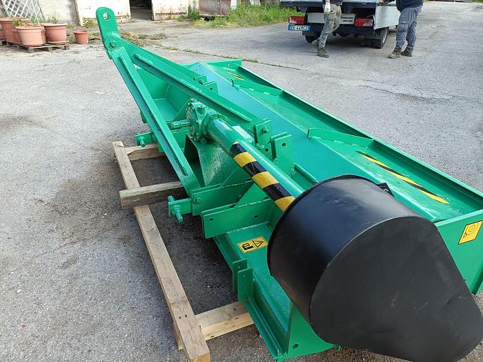Usato Trincia a coltelli da 2,80 m