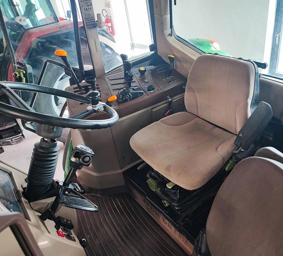 Usato John Deere 6520 SE