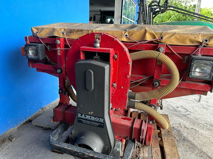 Usato Seminatrice di precisione MaterMacc- 8 file