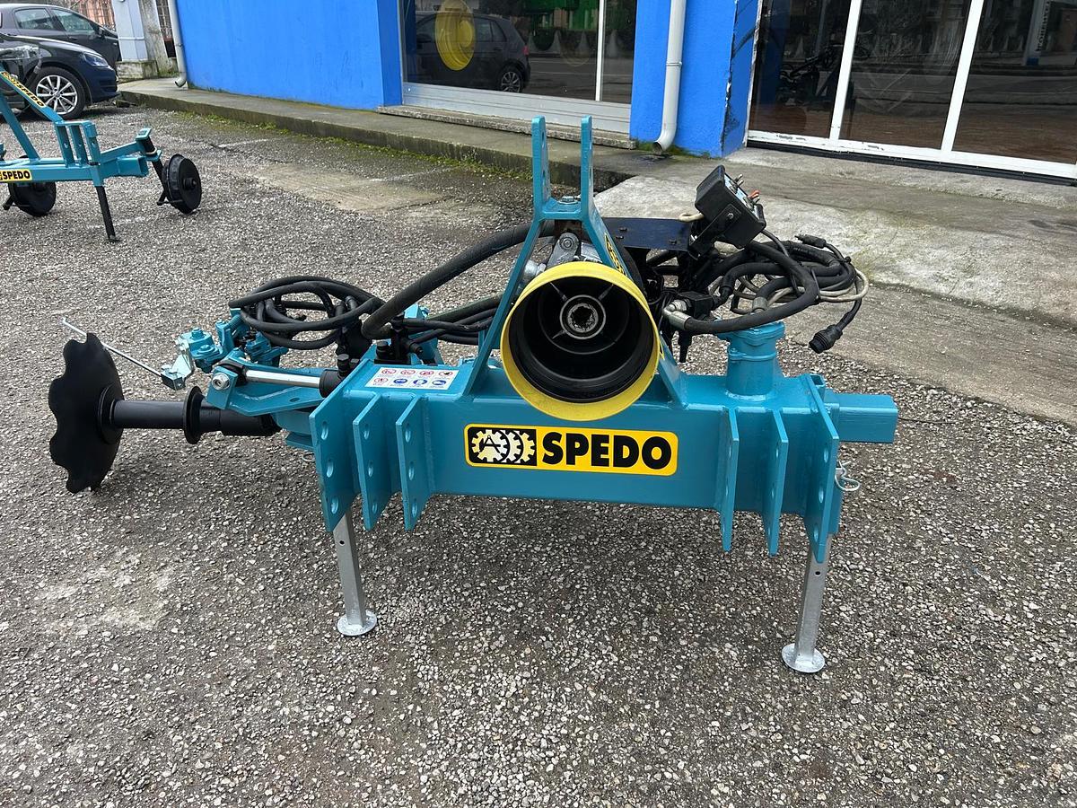 Usato scalzatore o porta attrezzi Spedo con disco