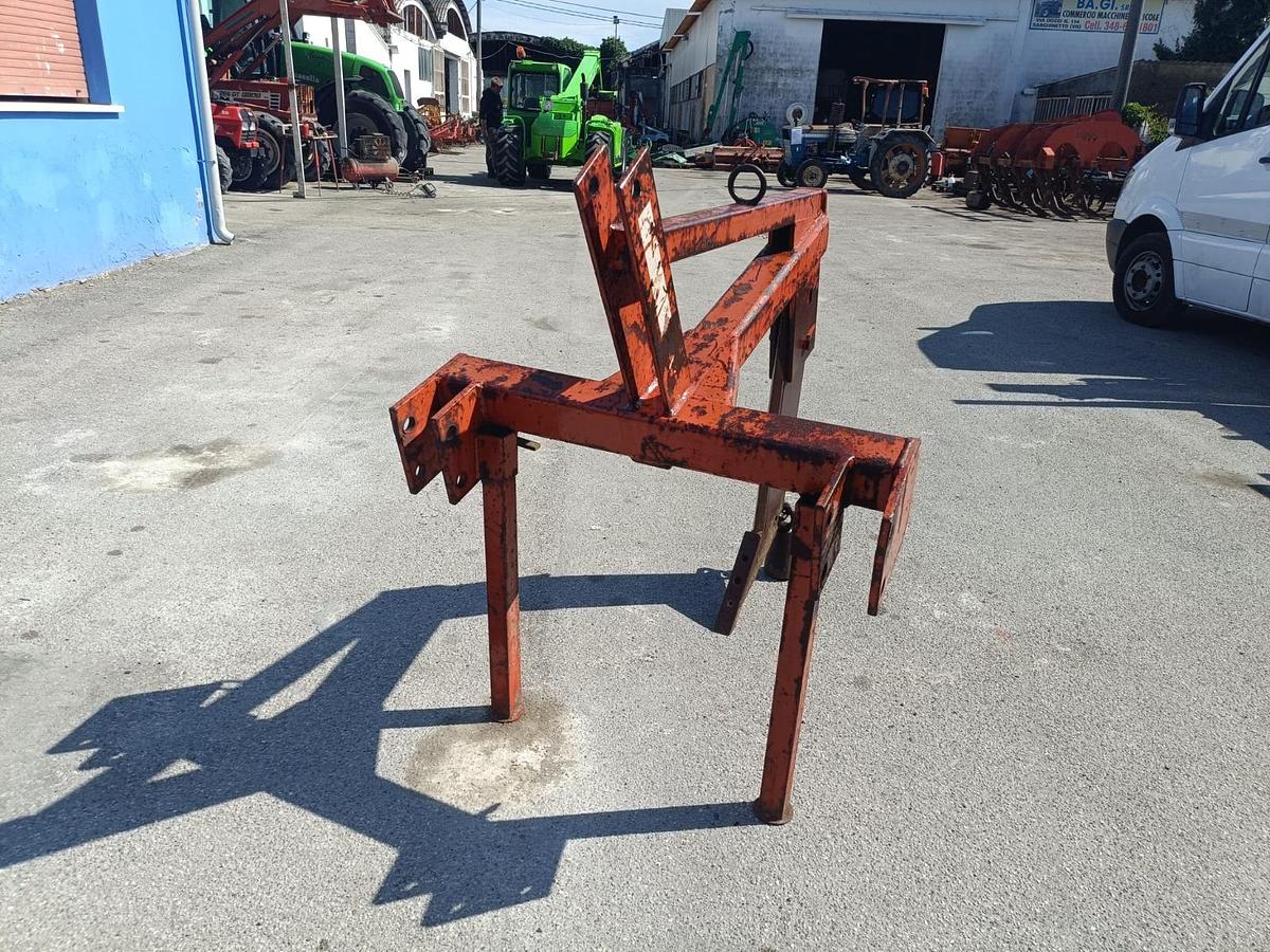 Usato ripuntatore monoancora