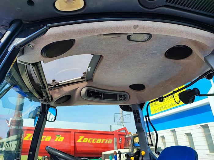 Usato New Holland TS 110 A-caricatore Mailleux con benna