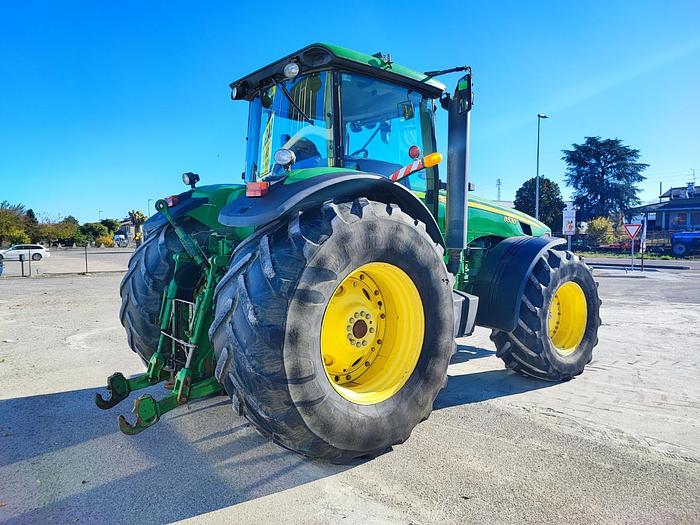 Usato John Deere 8330 -cambio e motore nuovi