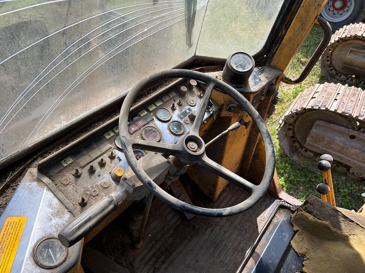 Usato Pala Gommata Snodata Volvo BM 4200