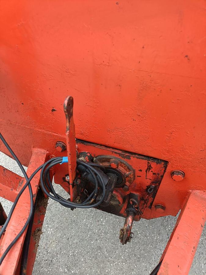 Usato Spandiletame per vigneto o frutteto trazionato