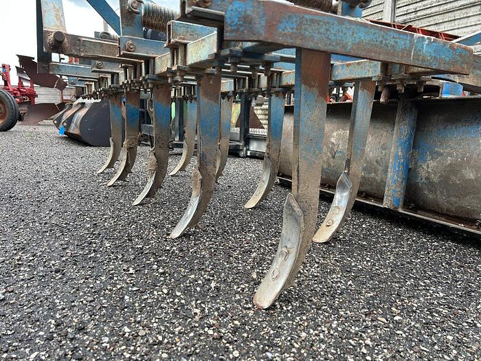 Usato Estirpatore a molle con 9 ancore da 2m