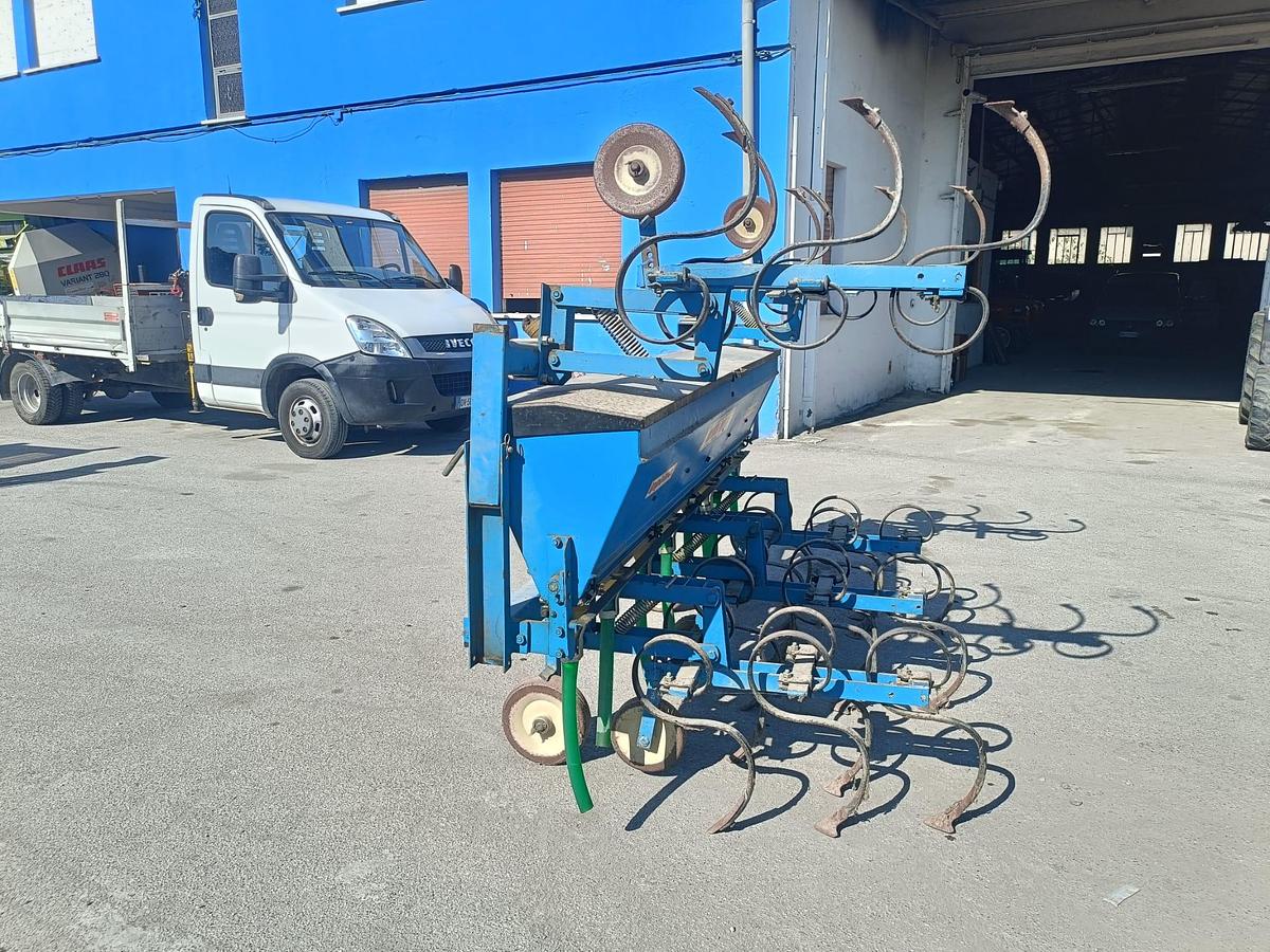 Usato sarchio Paroni da 3,20 mt