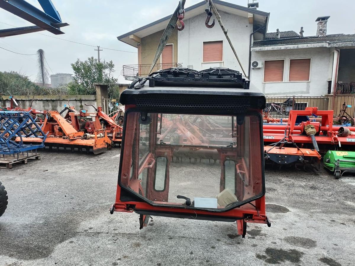 Usato cabina per trattore Goldoni omologata