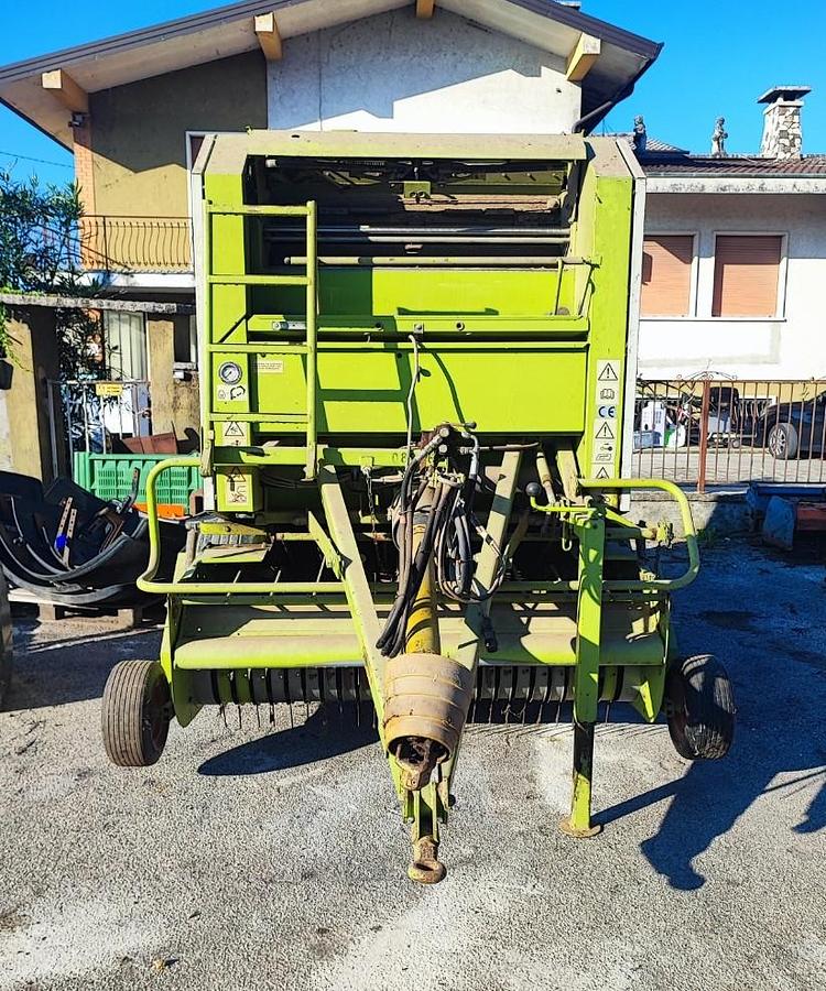 Usato Rotopressa Claas Rollant 66