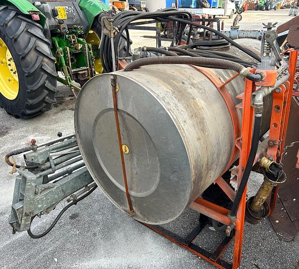 Usato Botte per diserbo zincata marca Carpi da 600 litri