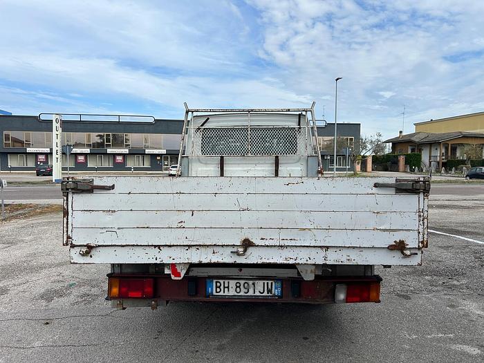 Usato Iveco Daily 29L9 con cabina doppia