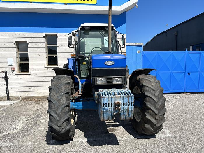 Usato New Holland Ford 8340-40km- traino freni aria 200q