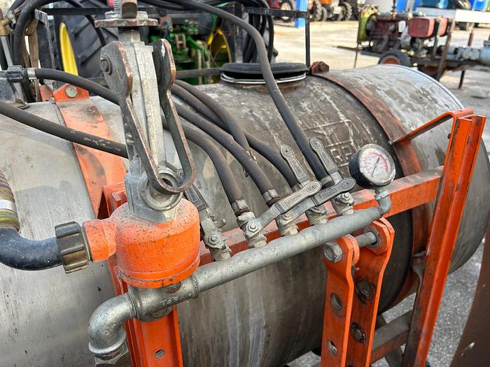 Usato Botte per diserbo zincata marca Carpi da 600 litri