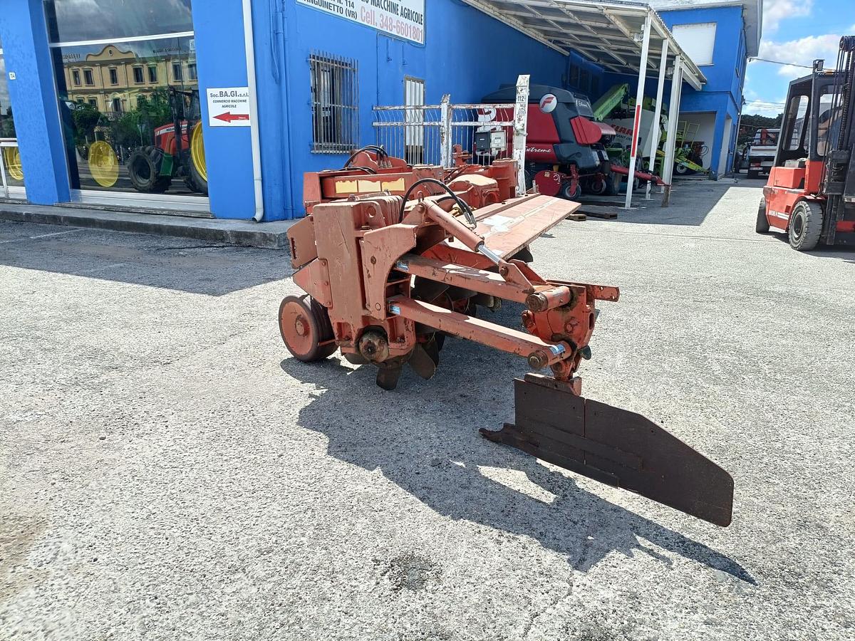 Usato Rotoaratro/fresa Kuhn CR250