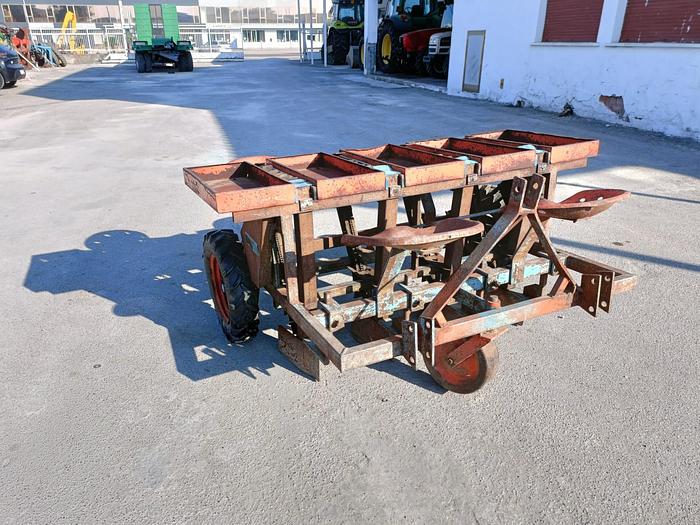 Usato Pianta aglio a 3 file marca Soldi