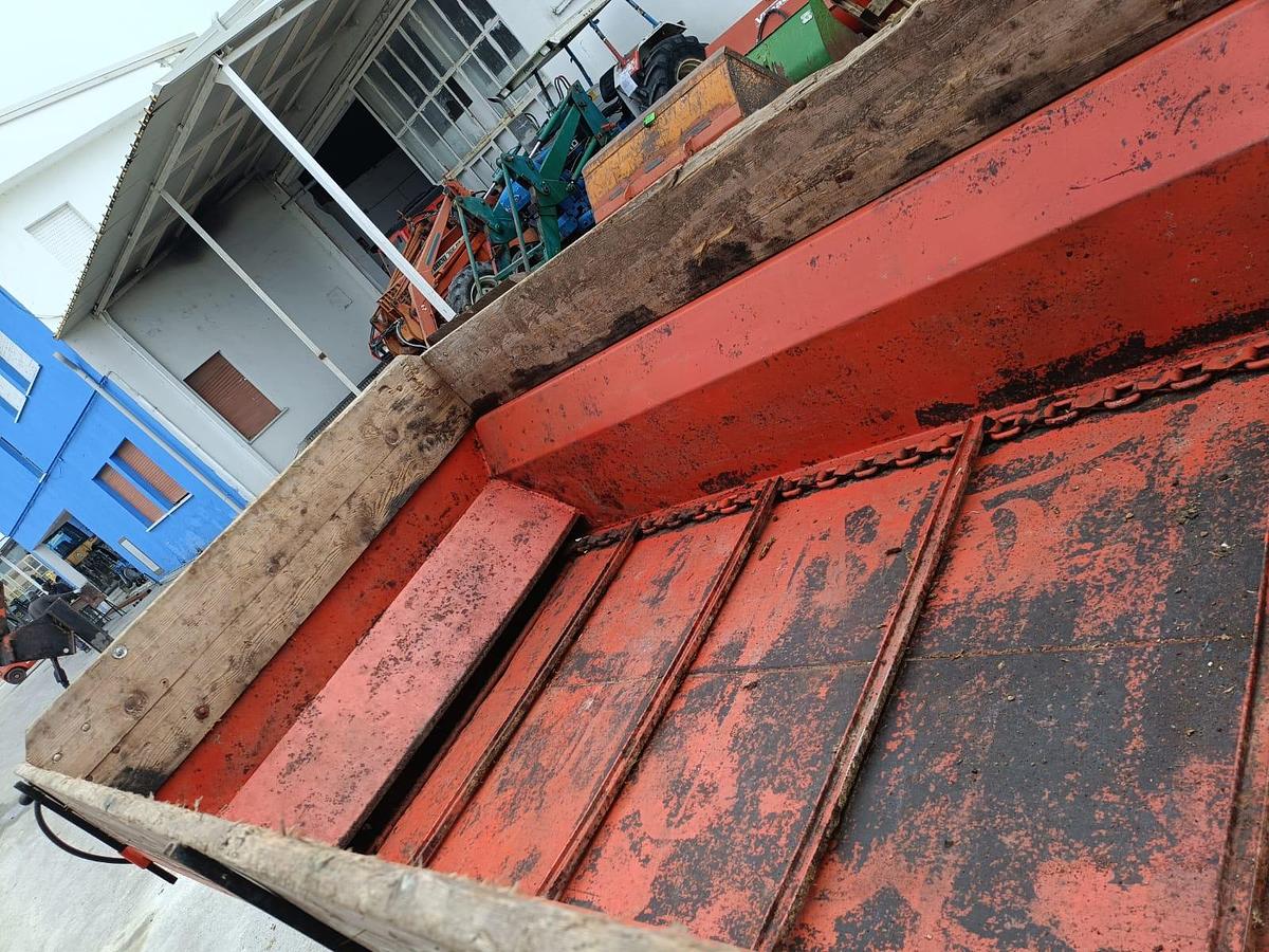 Usato Spandiletame per vigneto o frutteto trazionato