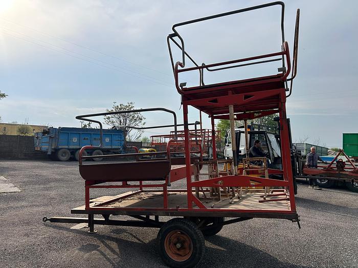 Usato Carro raccolta Marchesi trainato