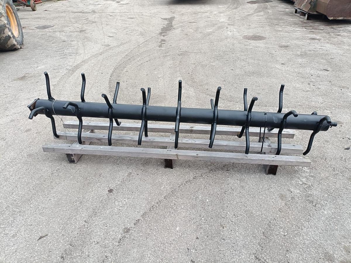 Usato rullo da 2,10m per fresa, erpice rotante, ecc