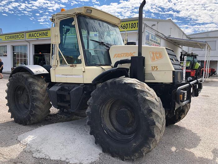 Usato Fastrac JCB 175- traino 200q- Velocità 65 km h