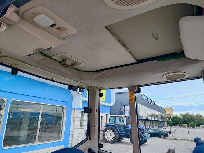 Usato John Deere 6130 caricatore Mailleux T408