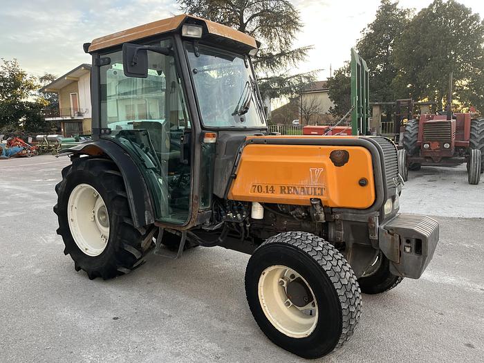 Usato Renault 70/14 Cv70- cil.4 Deutz- frutteto-2002
