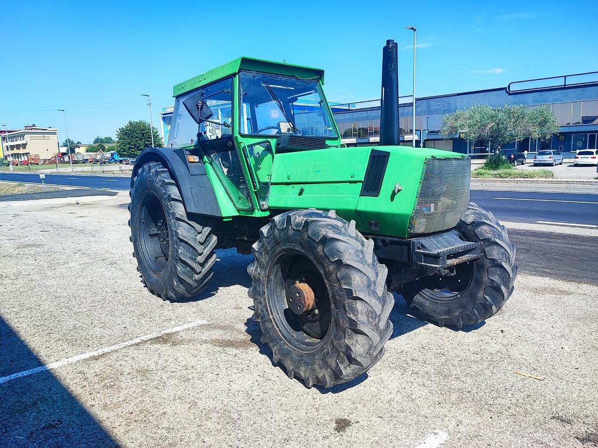 Usato Deutz-Fahr DX 6.30-40 km h