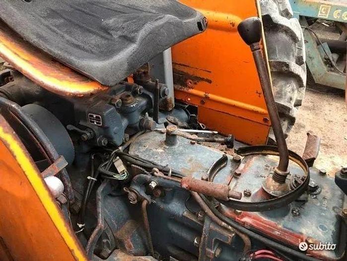 Usato Fiat 450 DT con sollevatore arco di protezione