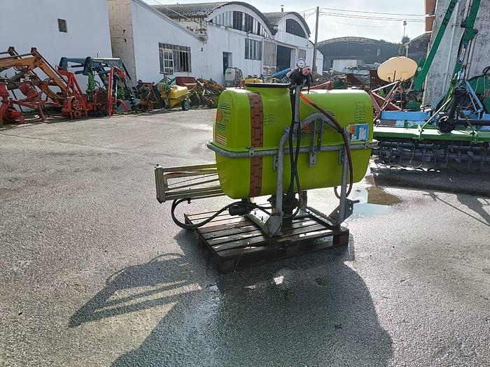 Usato Botte per diserbo GB da 4,5q con barra da 10m