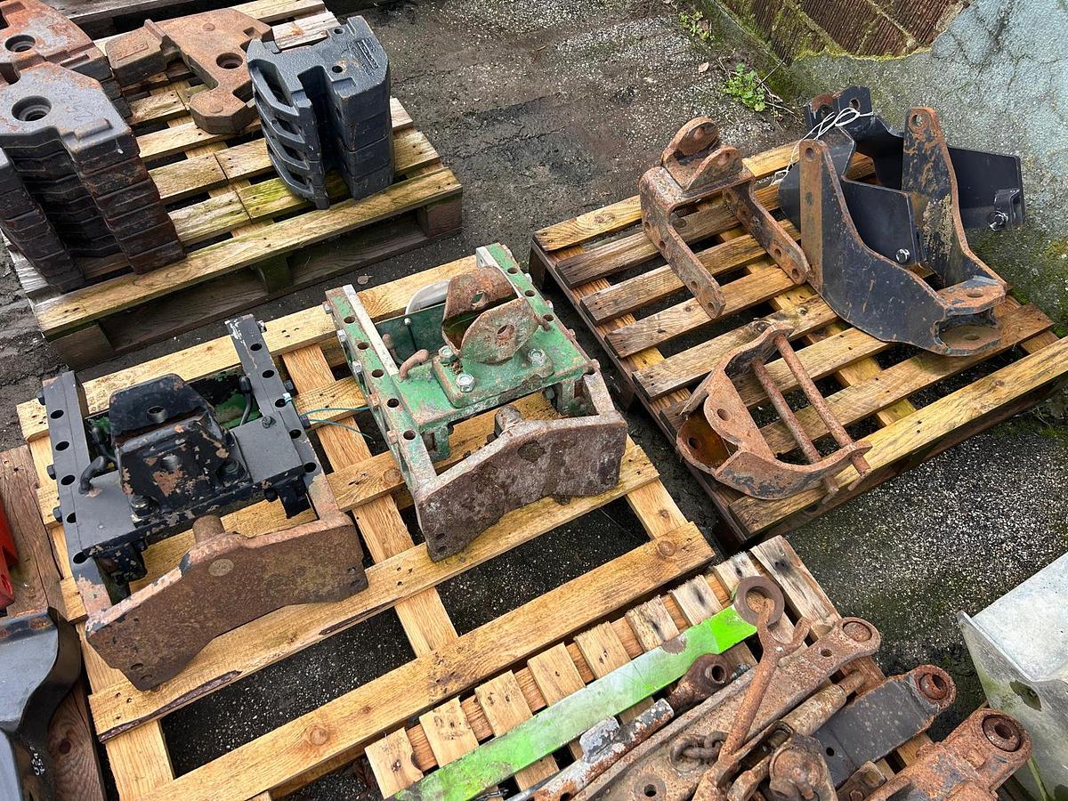 Usato ganci traino per telescopici o trattori-varie marche