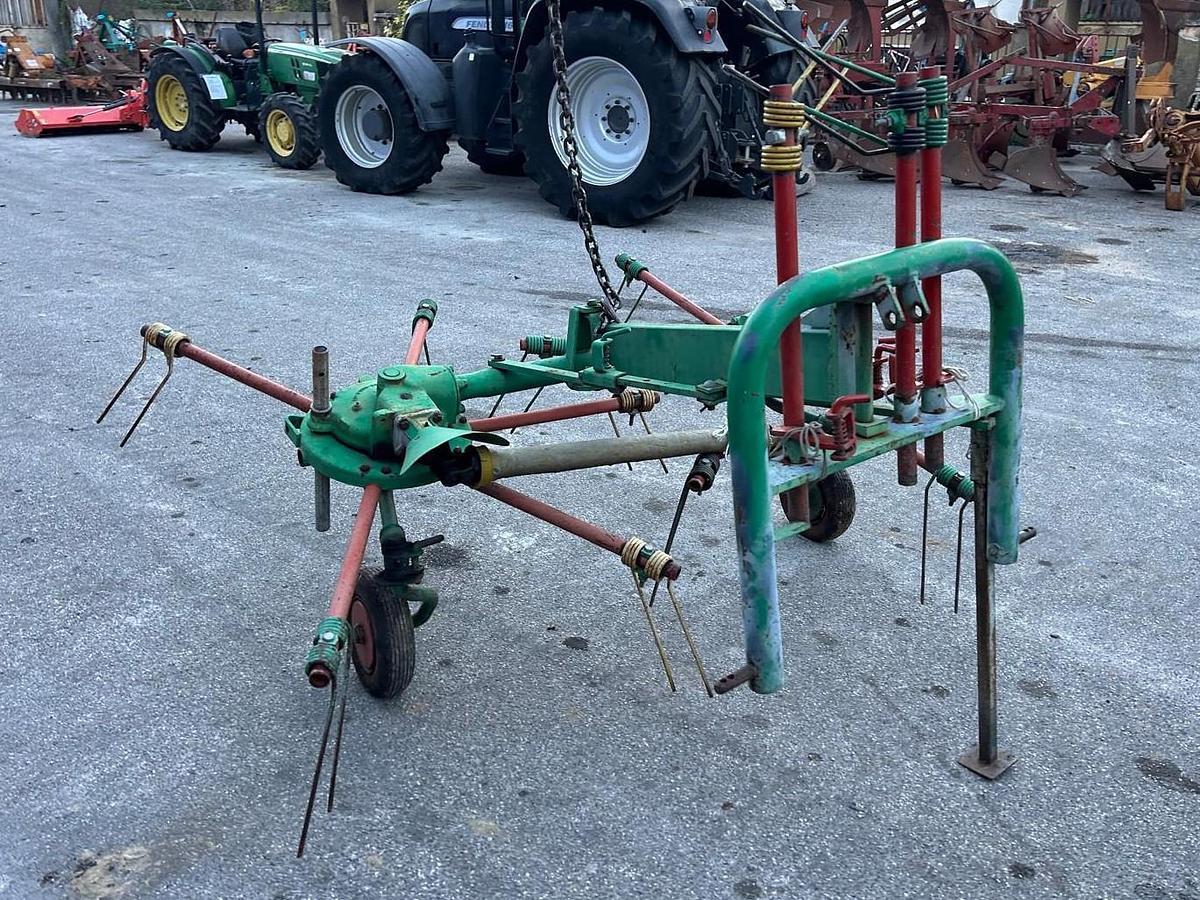 Usato Ranghinatore voltafieno 2 giranti