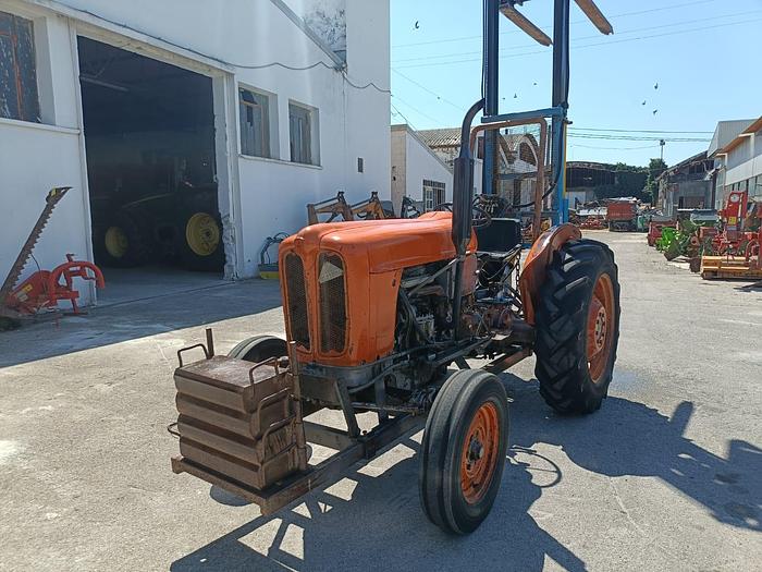 Usato Fiat 411 R completo di muletto marca Nobili