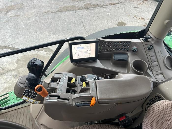 Usato John Deere 6150 R-Caricatore JD H360-anno 2015