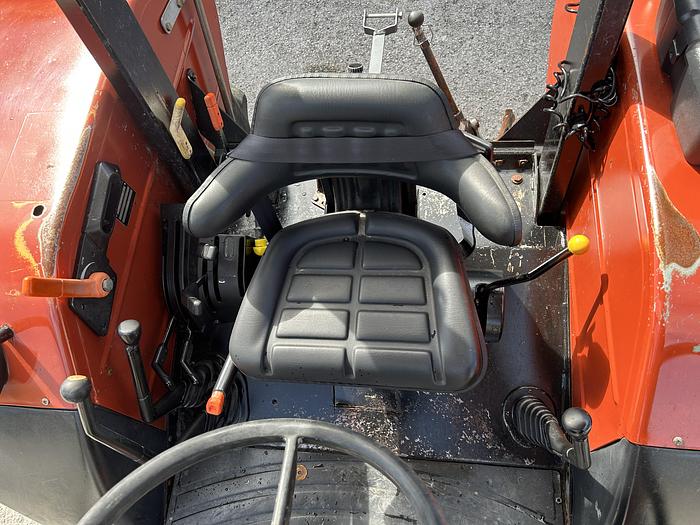 Usato New Holland L 85- CV 85- Cilindri 4- anno 1998