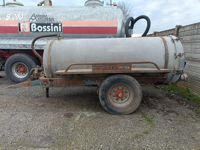 Usato Botte liquame Mutti 30 q