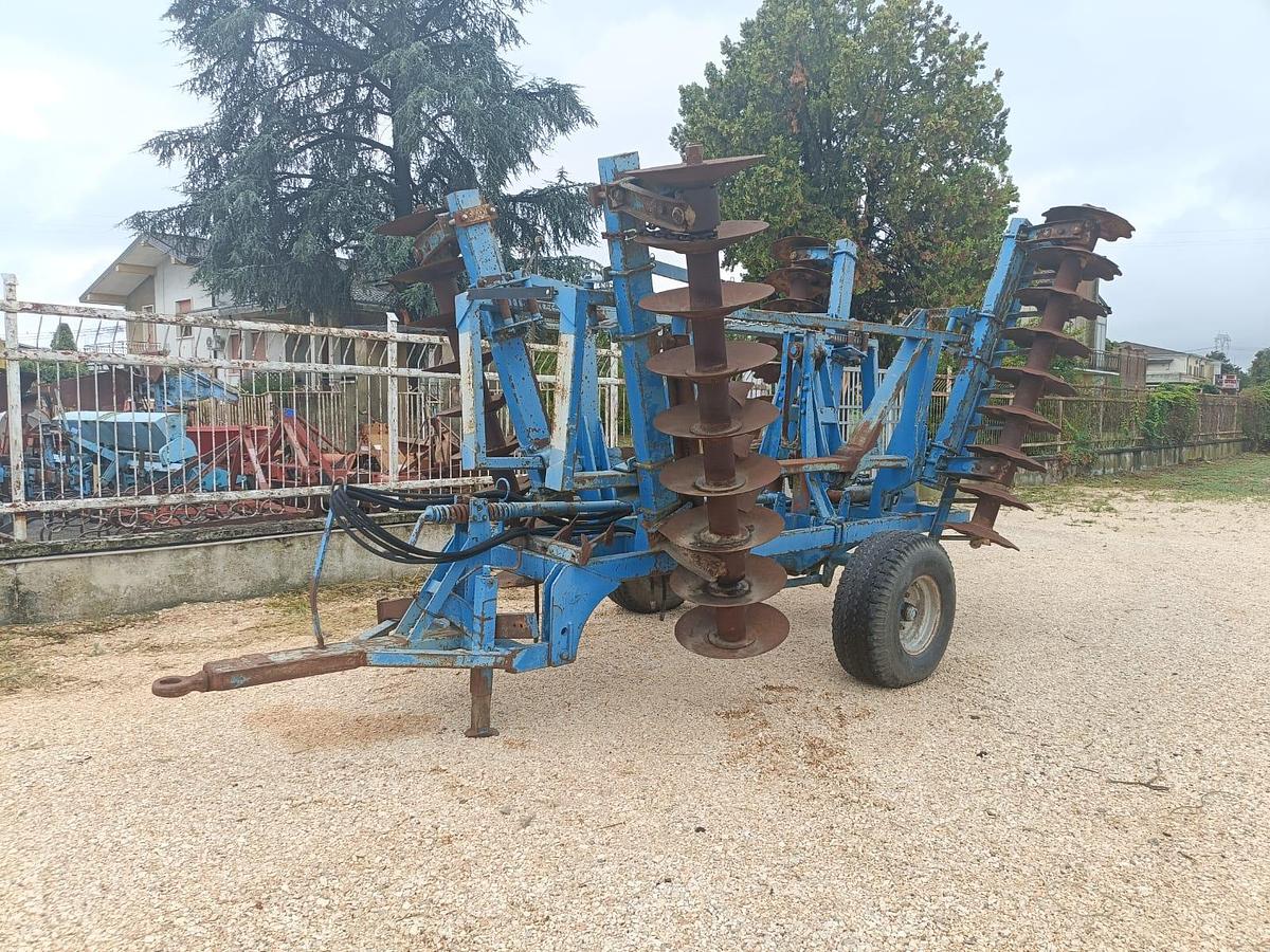 Usato frangizolle trainato Spedo da 4,20m